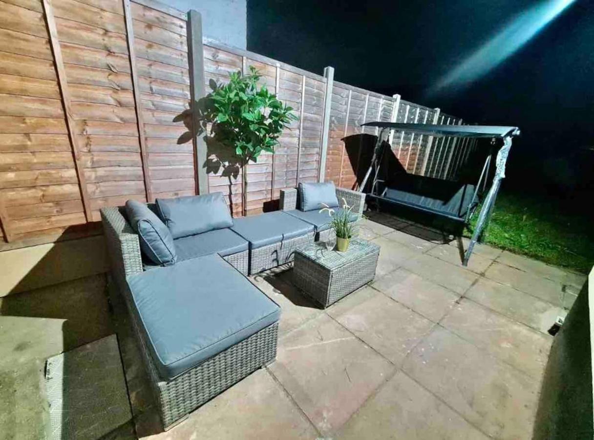 Norwood L A Place Croydon, London 빌라 외부 사진