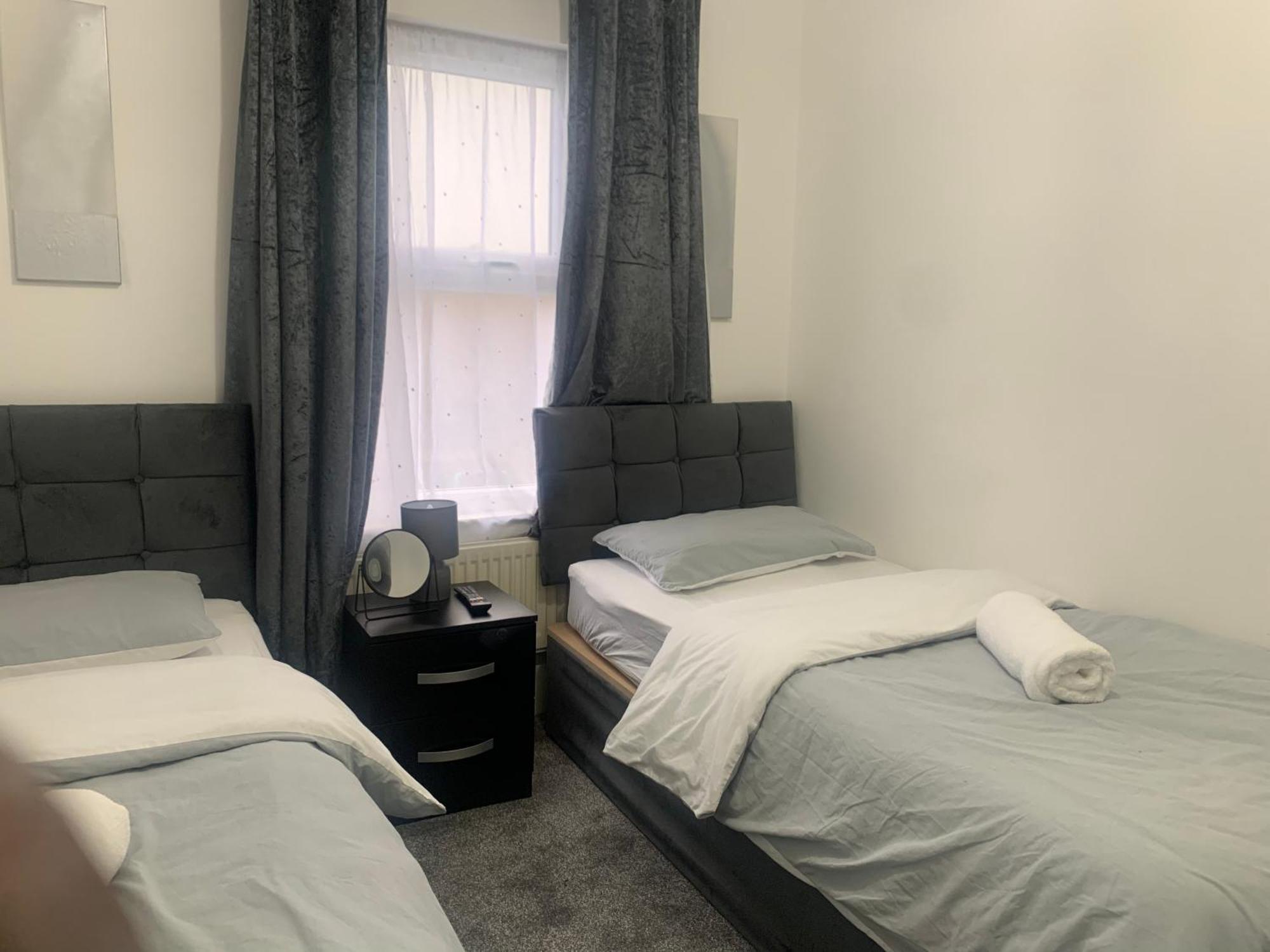 Norwood L A Place Croydon, London 빌라 외부 사진