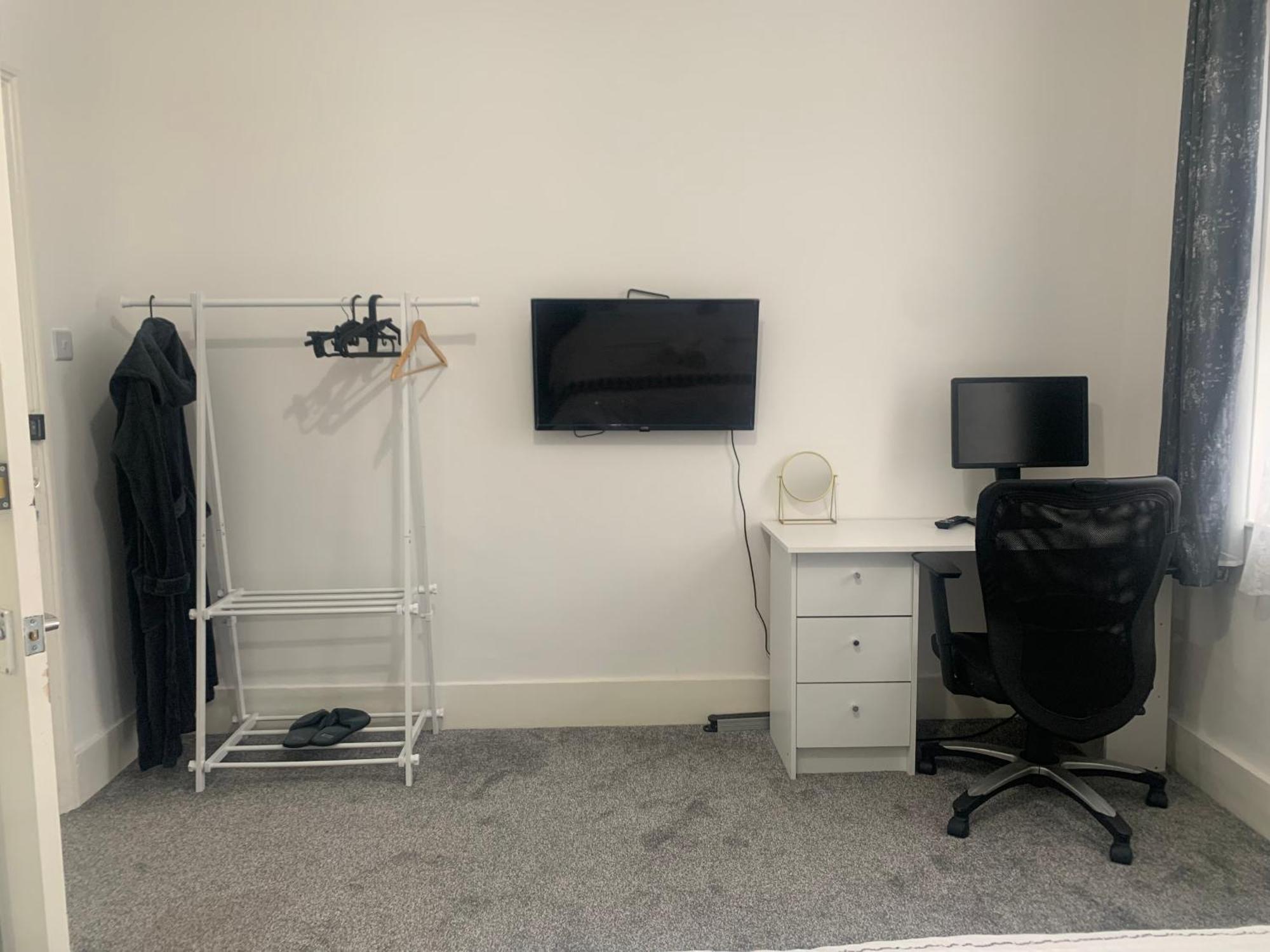 Norwood L A Place Croydon, London 빌라 외부 사진